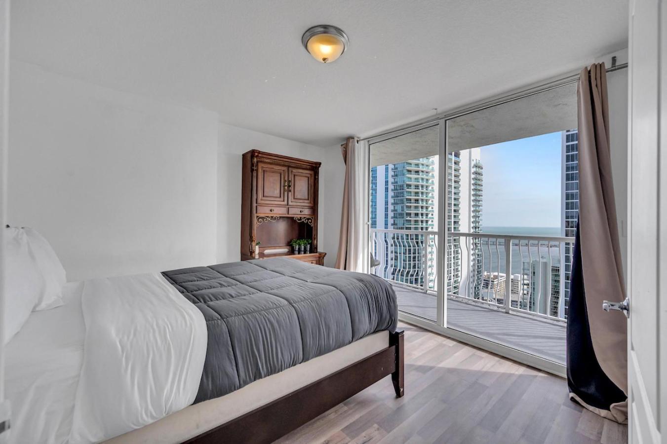 *Luxurious Highrise 2Brcondo Brickell- Waterviews* Miami Exterior photo