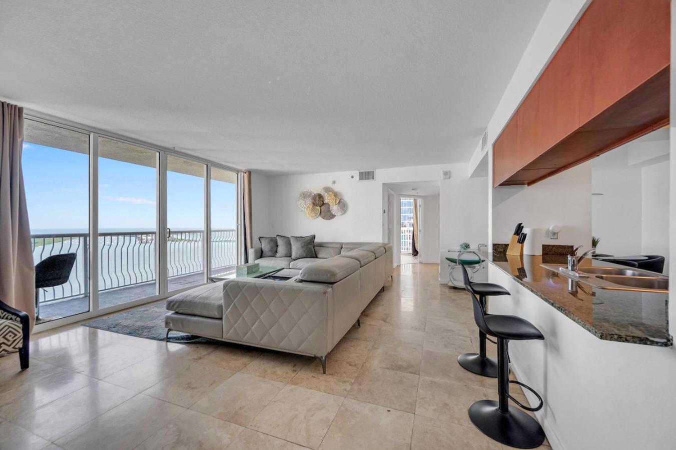 *Luxurious Highrise 2Brcondo Brickell- Waterviews* Miami Exterior photo